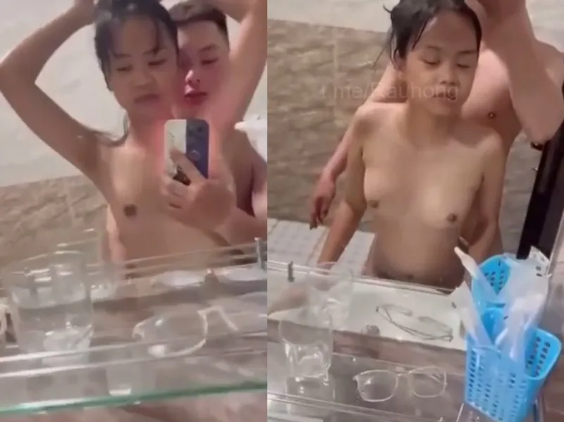 Dáng mảnh em cùng anh yêu làm tình trước gương quay kỉ niệm